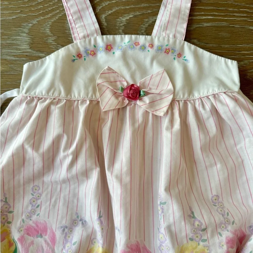 Girls VTG 90s tulip‎ & floral themed bubble pink stripes bow and rose on chest